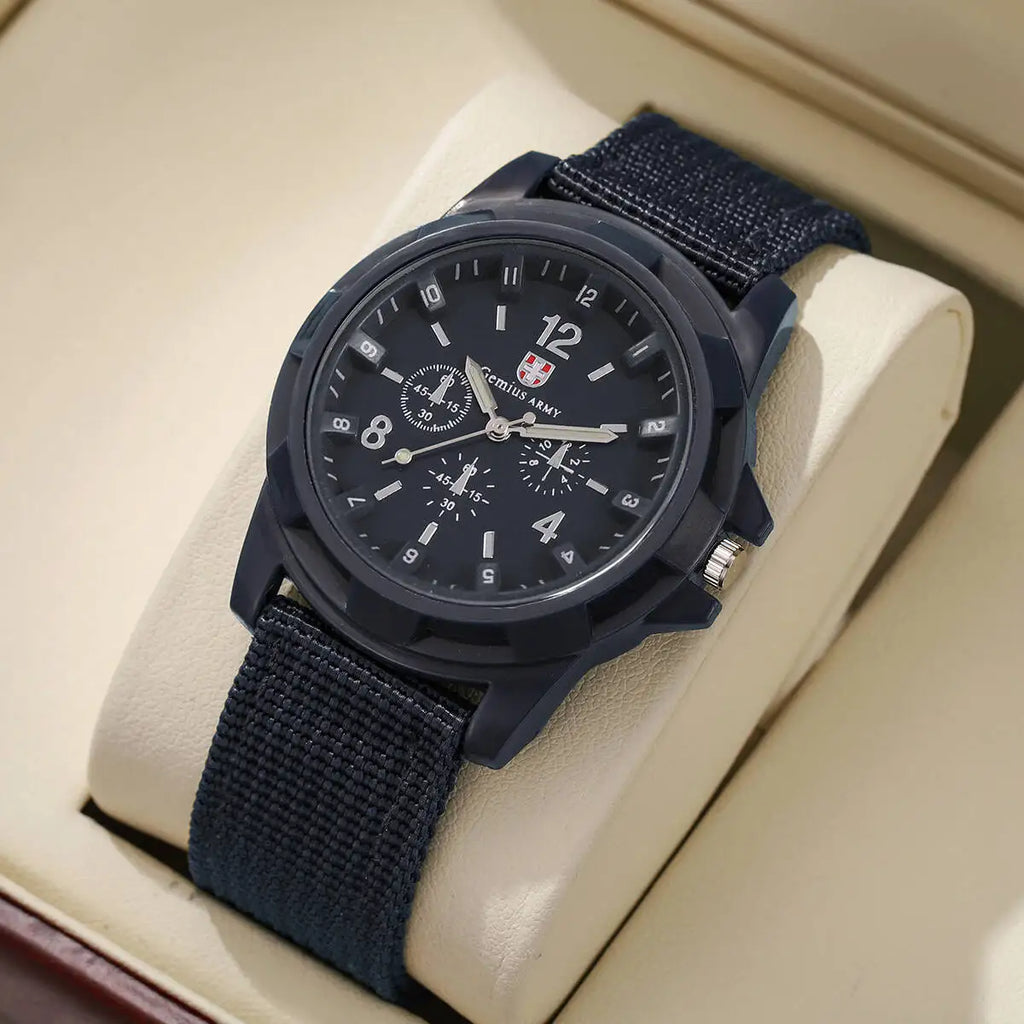 Men Military Watches Casual Nylon Band Mens Sport Quartz Watch Relogio Masculino Reloj Hombre（Without Box）