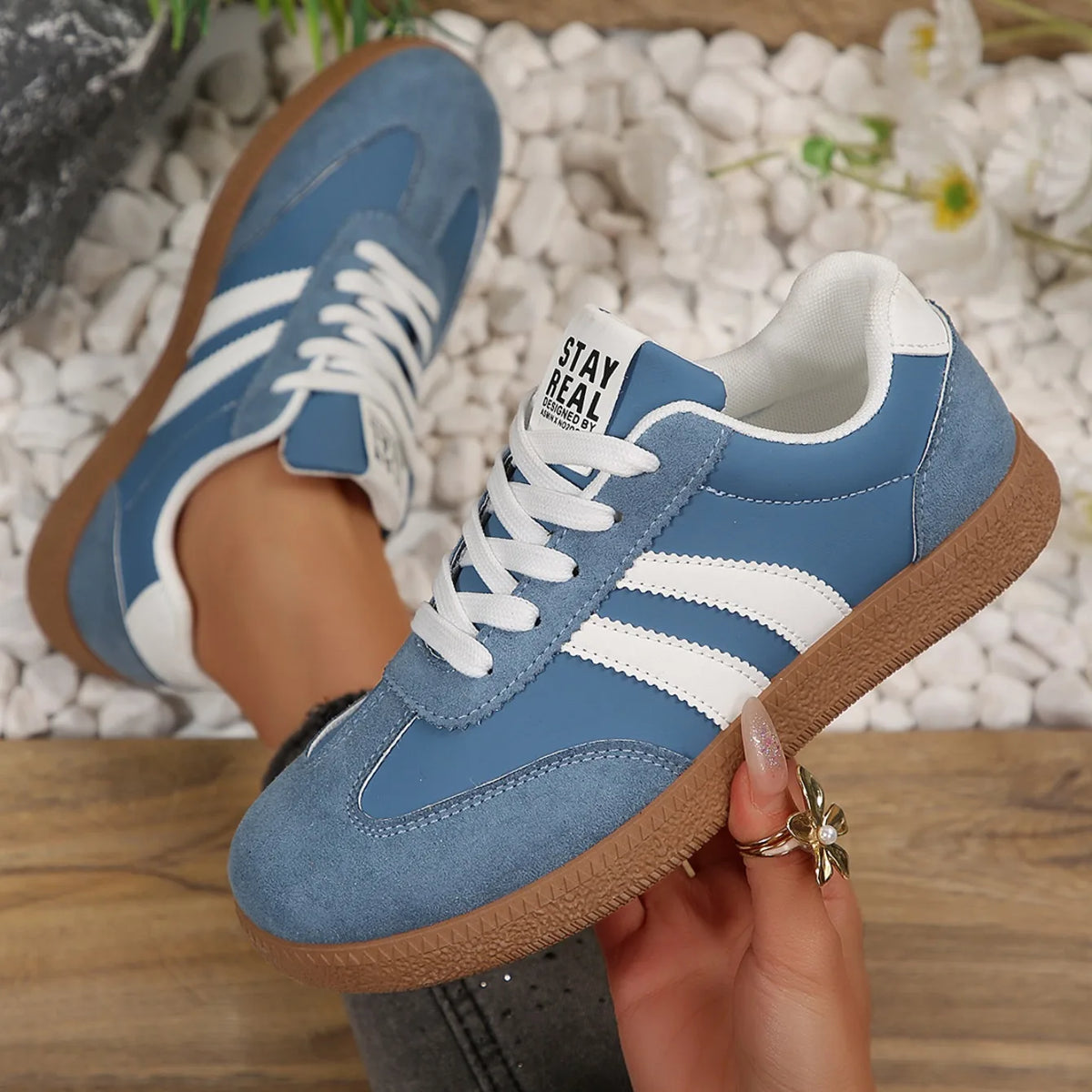 2026 New Sneakers Women Casual Patchwork Designer Shoes Sneakers Women Outdoor Casual Comfortable Ladies Shoe