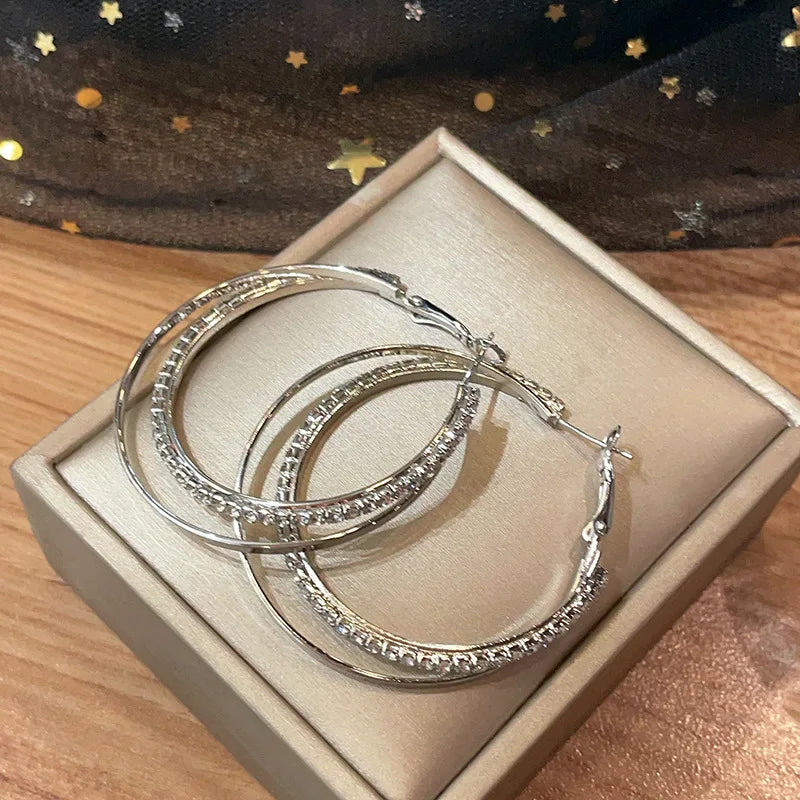 New Trend Women's Hoop Earrings Rhinestone Twisted Circle