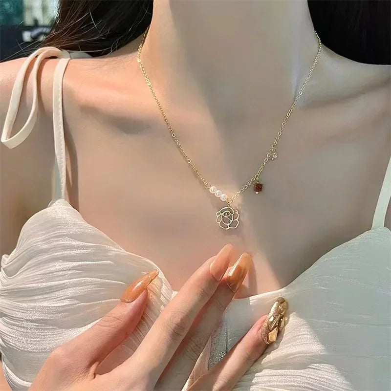 Gold Color Stainless Steel Water Drop Tassel Pendant Necklace for Women Clavicle Chain Paty Jewelry