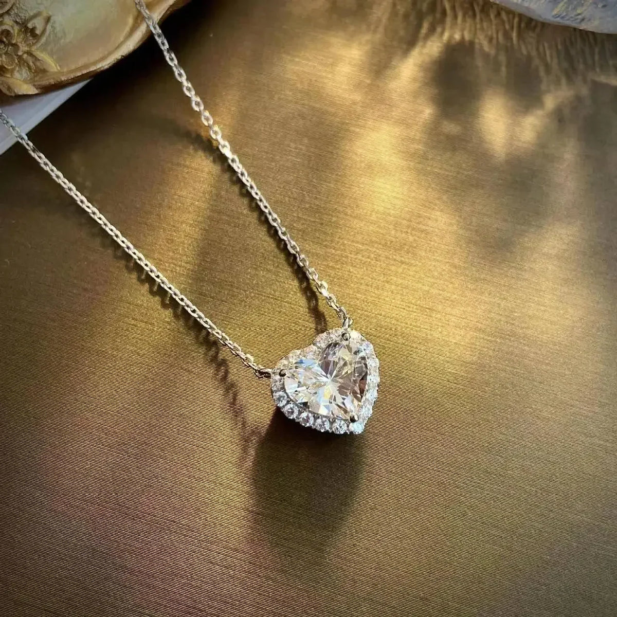 Gold Color Stainless Steel Water Drop Tassel Pendant Necklace for Women Clavicle Chain Paty Jewelry