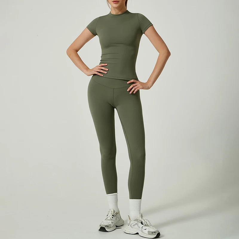 Yoga Suit Sports Set Women Quick-Drying Gym Set Tracksuit Running Workout Short Sleeve Leggings Sports Yoga Clothing