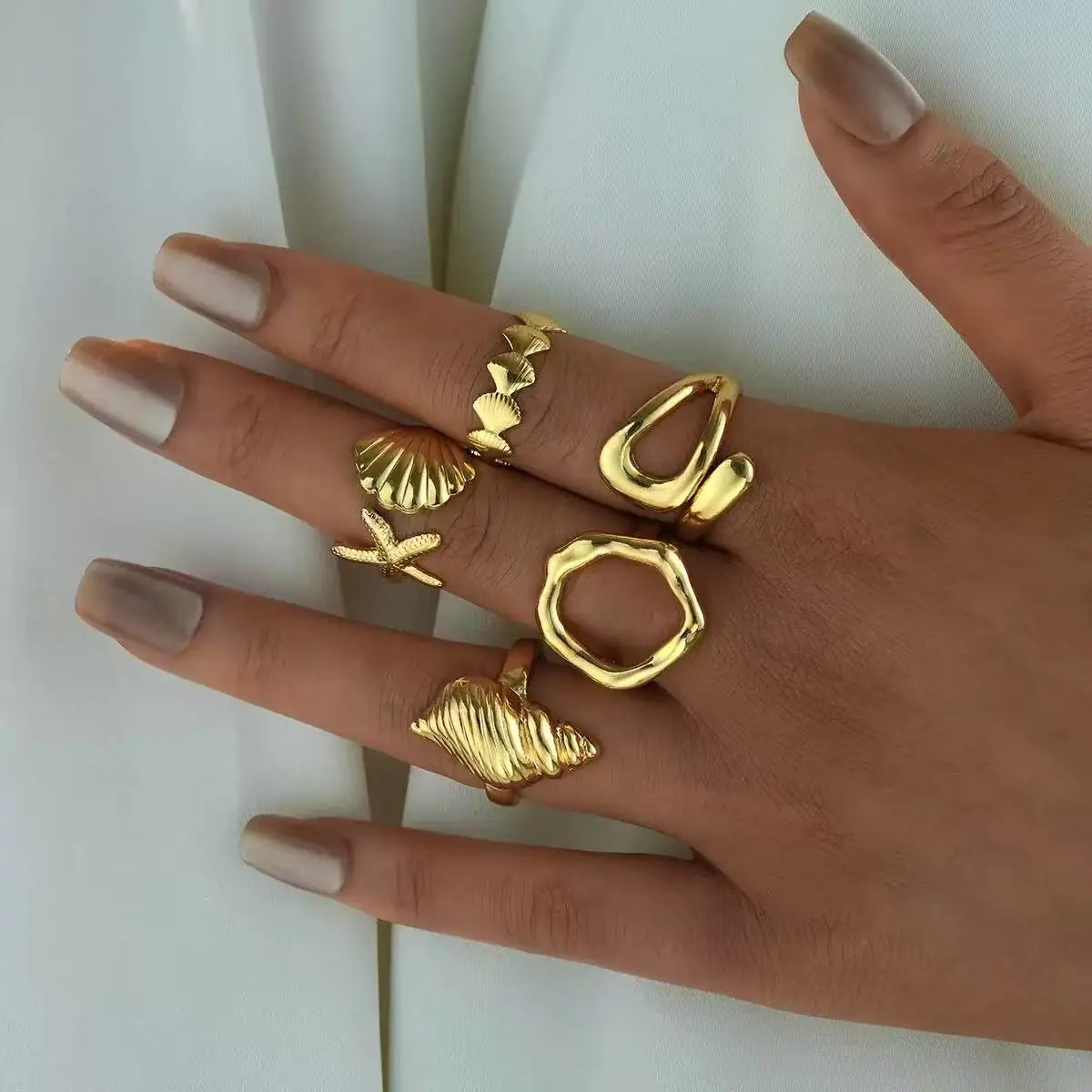5PCS Fashionable, Simple, High Quality Gold Shell Conch Irregular Geometry Men's and Women's Ring Set
