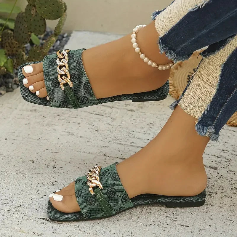 Women Slippers  Summer Flat Luxury Sandals Outdoor Beach Shoes Trend Brand Designer Women Slippers Big Size Slides Women