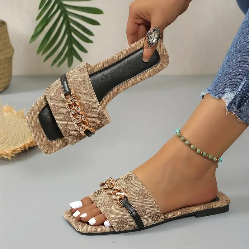 Women Slippers  Summer Flat Luxury Sandals Outdoor Beach Shoes Trend Brand Designer Women Slippers Big Size Slides Women